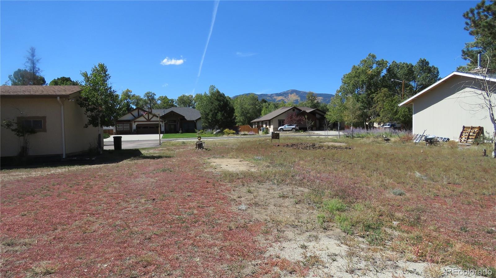 a view of outdoor space with city view