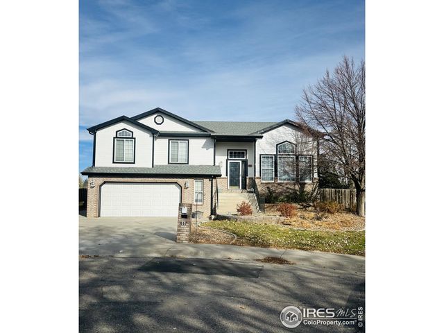 $455,000 | 417 Applewood Street | Brush