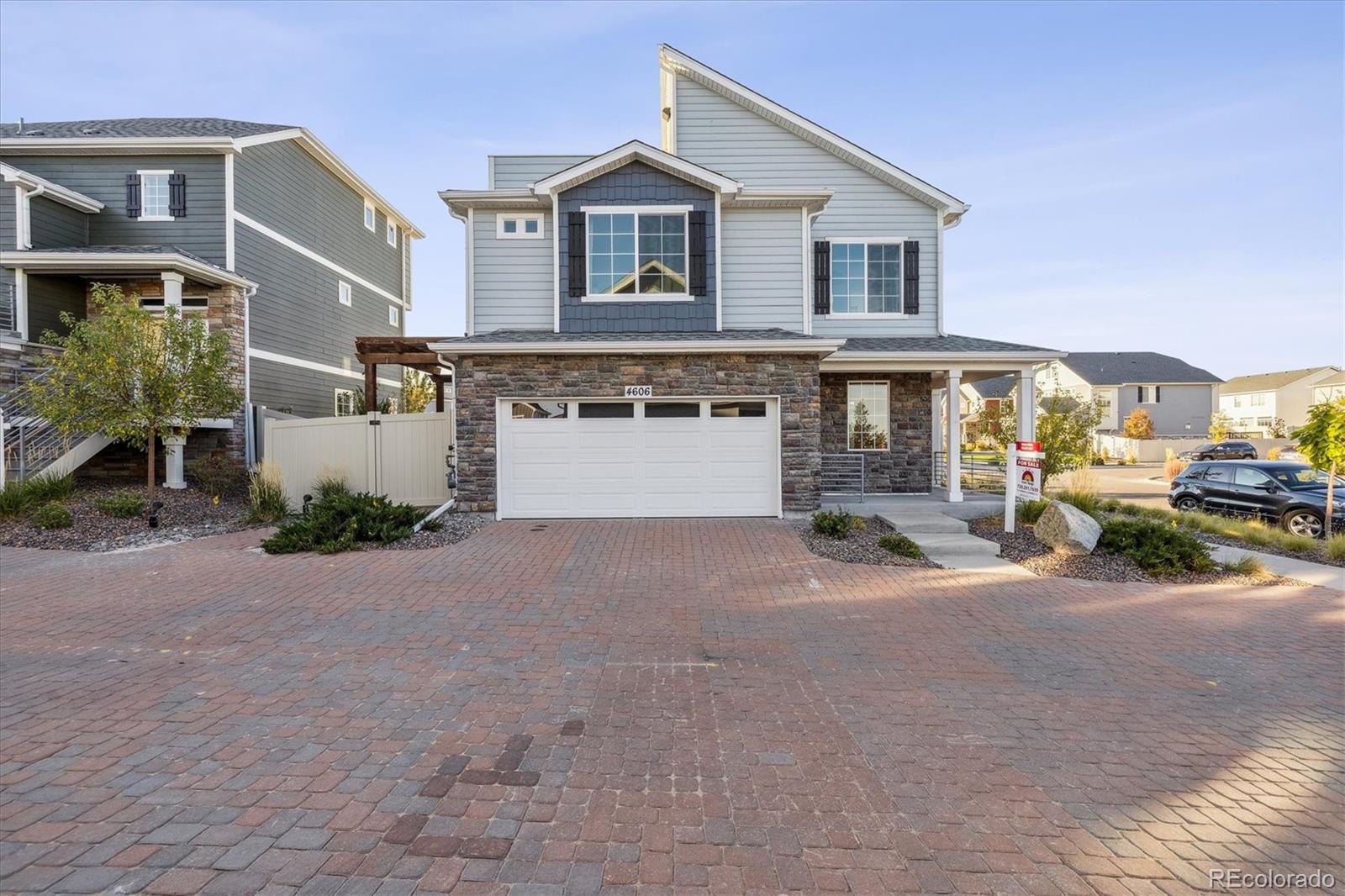 a view of house with outdoor space and porch