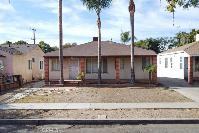 $689,900 | 9331 Hunt Avenue | Southeast LA