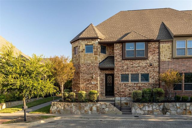 $595,000 | 1247 Fowler Street | Keller Town Center