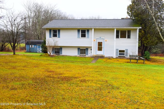 $240,000 | 6074 Highway 547 | Harford Township - Susquehanna County