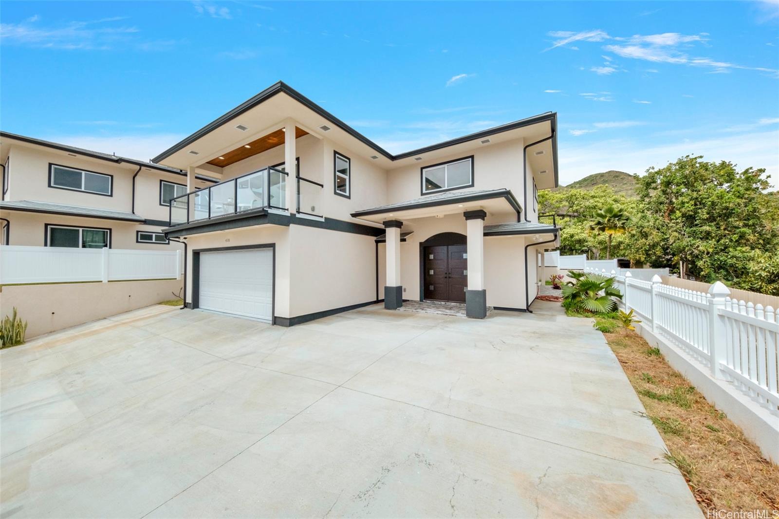 a view of a house with a outdoor space