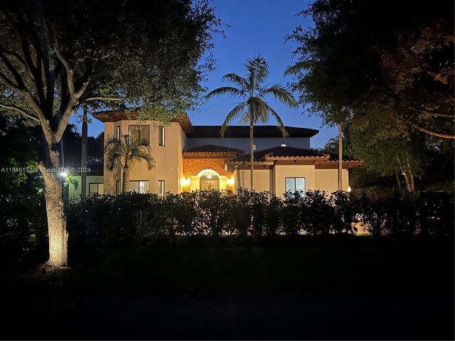 $3,198,000 | 8675 Southwest 122nd Street | Kendall