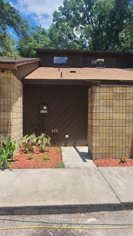 $1,600 | 4317 Southwest 67 Terrace | Green Leaf