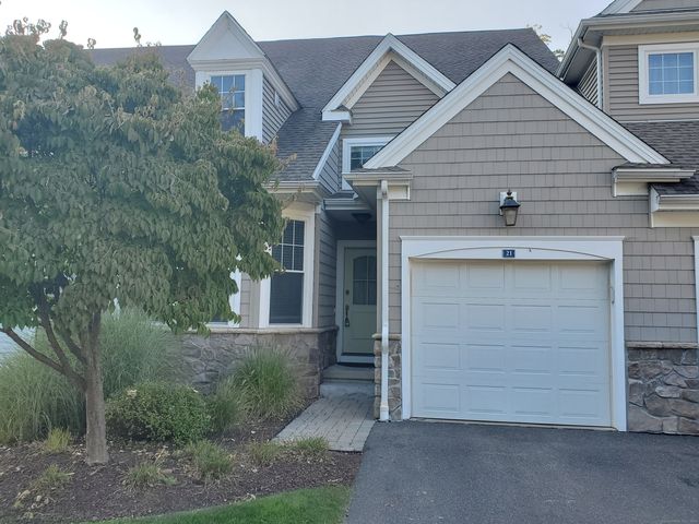 $619,900 | 21 Bradford Walk, Unit 21 | Farmington