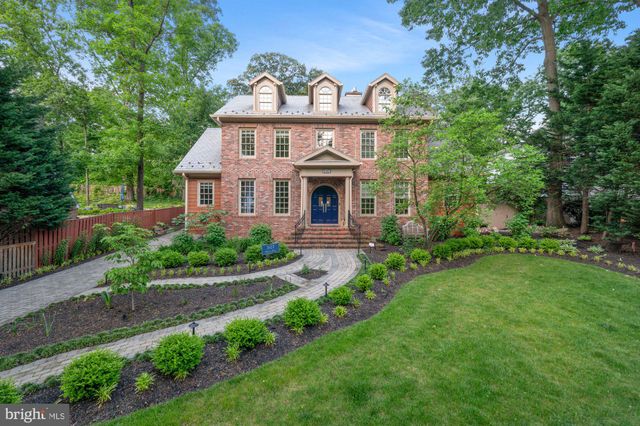 $2,395,000 | 3107 Russell Road | Potomac West
