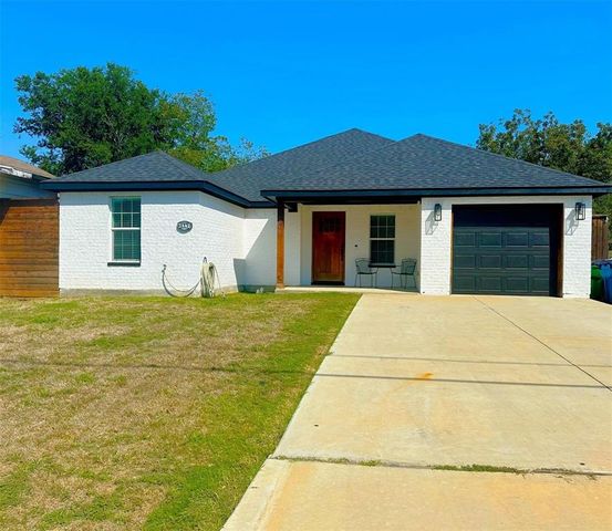 $2,100 | 801 East Jefferson Street | Waxahachie