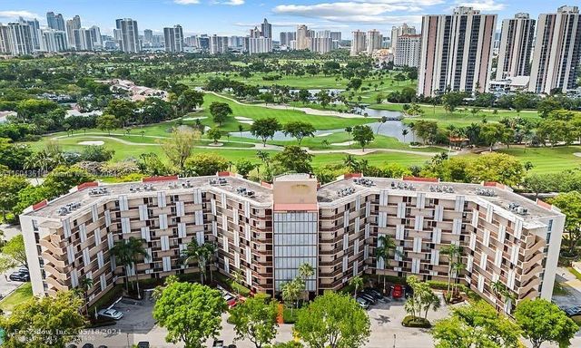 $265,000 | 3301 North Country Club Drive, Unit 709 | Bravura Condominiums