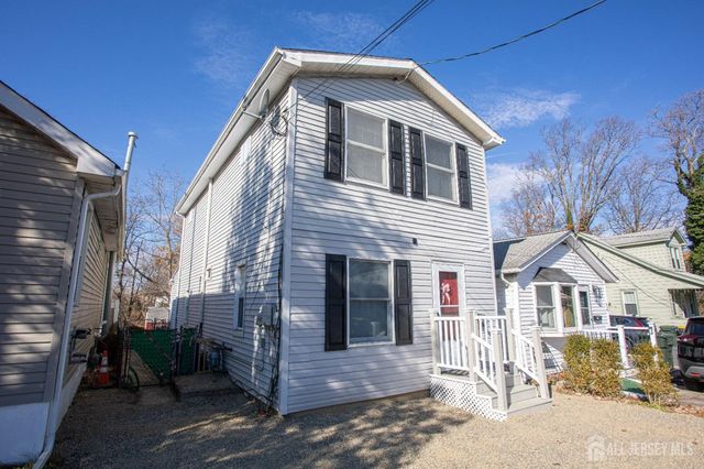 $375,000 | 51 Shadyside Avenue | Laurence Harbor