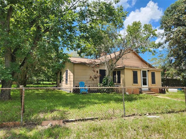 $225,000 | 106 Runnels Street | Willis