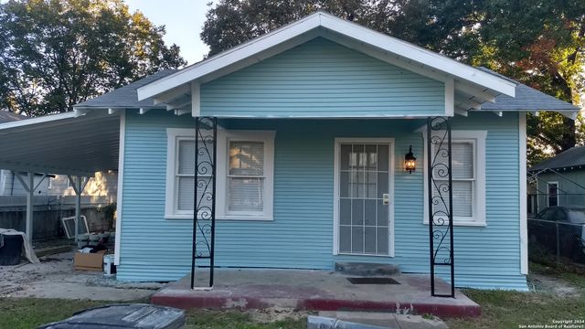 $1,500 | 136 East Baylor | Harris