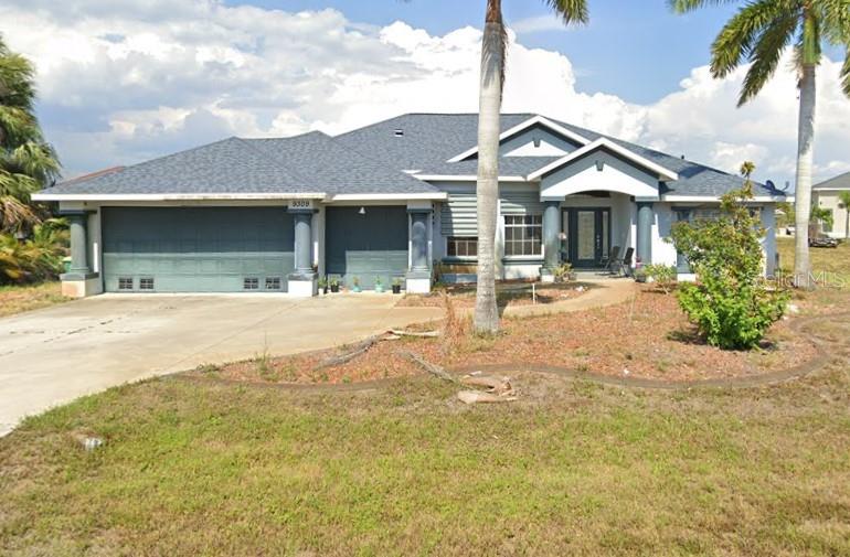 a front view of house with yard