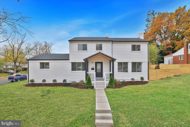 $735,000 | 2900 Harris Avenue | Wheaton