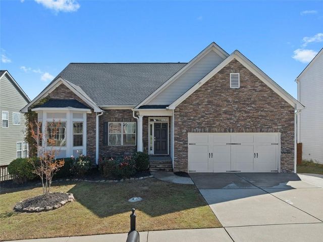 $475,000 | 1835 Madrid Falls Drive | The Falls at Braselton