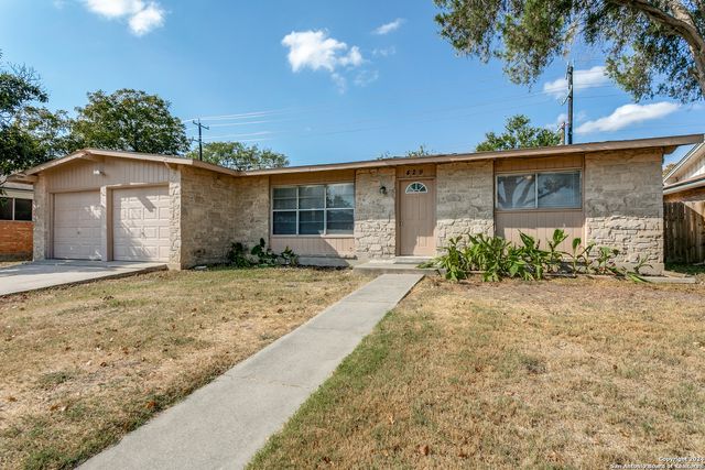 $225,000 | 429 East Lindbergh Boulevard | Universal City