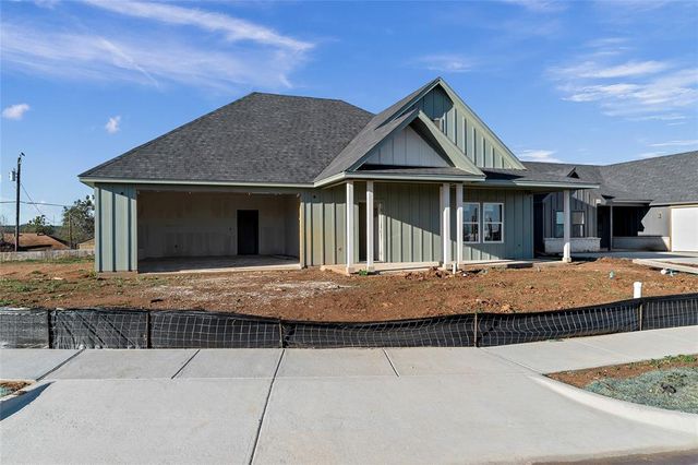 $399,000 | 2036 Salina Circle