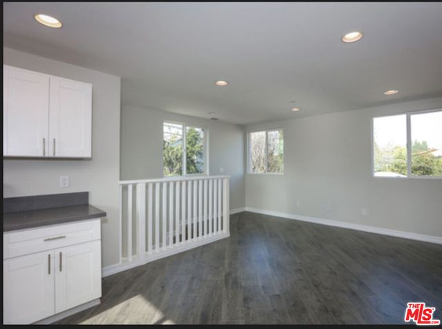 $3,450 | 2593 South Westgate Avenue | West Los Angeles