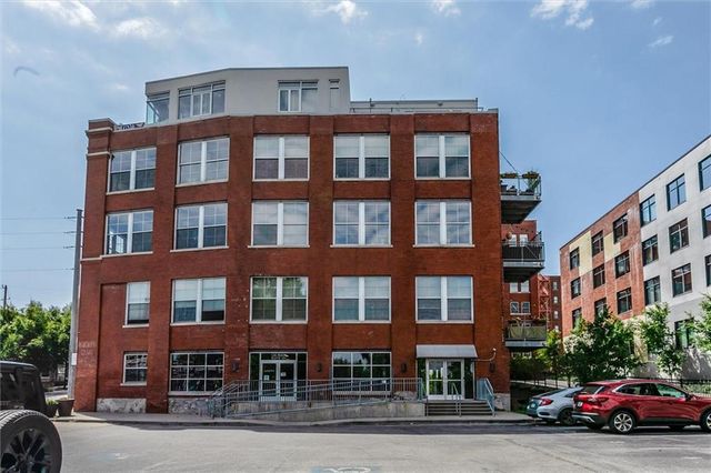 $275,000 | 136 Main Street, Unit 406 | River Market