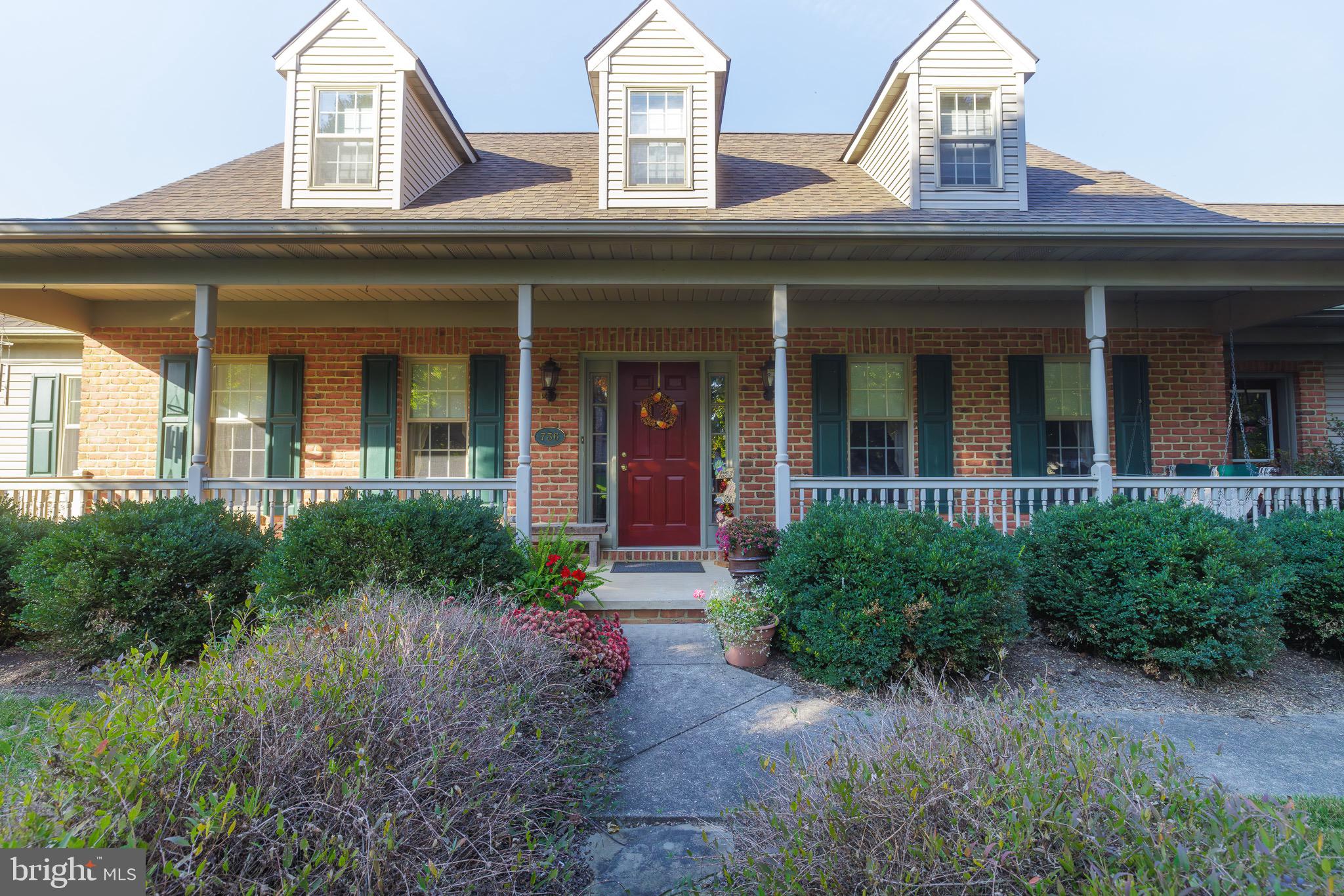 front view of house with a yard