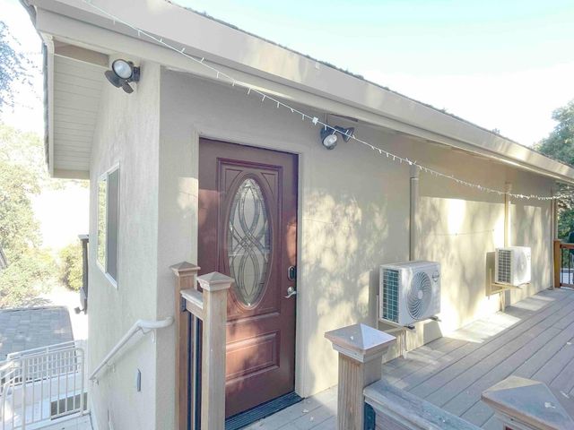 $3,075 | 13850 Paseo Del Roble Drive, Unit ADU | Los Altos Hills