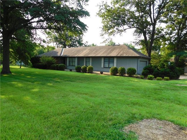 $549,900 | 26209 Milton Thompson Road | Prairie Township - Jackson County