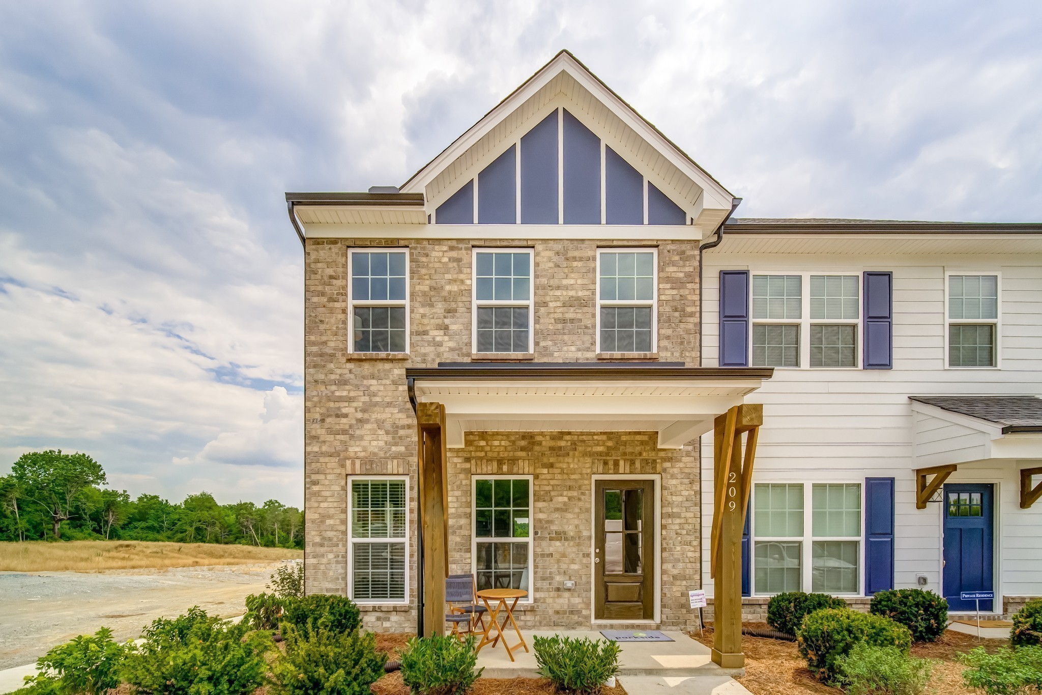 All photos from a previously built Annapolis and colors and options will vary. Model home available to view by appointment.