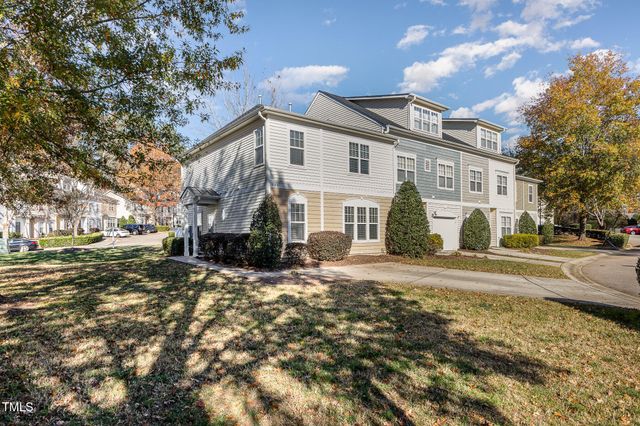 $350,000 | 526 Elm Avenue | Wake Forest