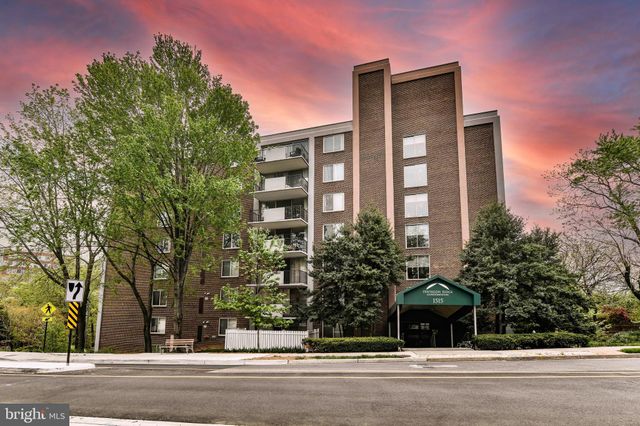 $3,000 | 1515 South Arlington Ridge Road, Unit 405 | Arlington Ridge