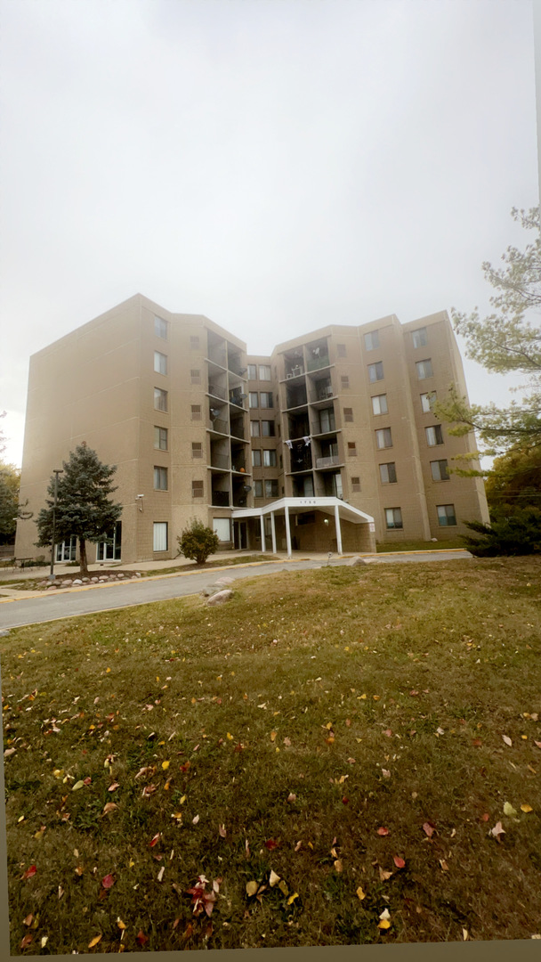 a view of a large building