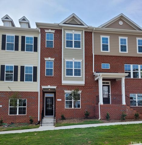 $2,195 | 616 Gateway Crossing Lane | Wake Forest