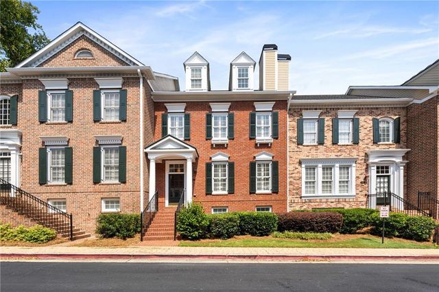 $3,200 | 4658 Ivy Gate Circle Southeast | Olde Ivy