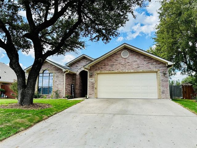 $329,000 | 1833 Roadrunner Drive | Weatherford