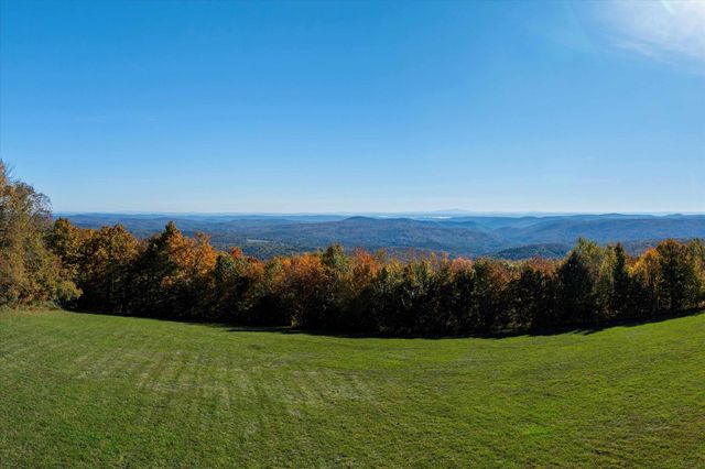 $1,335,000 | 8 Rice Hill Road | Dover VT