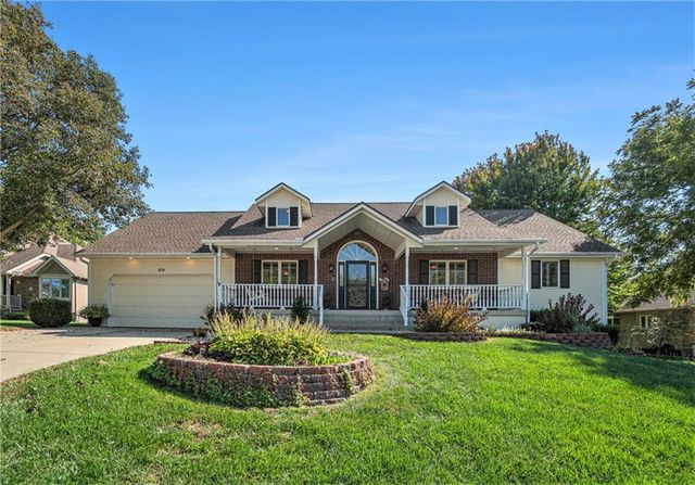 $649,900 | 219 Chippewa Lane | Lake Winnebago