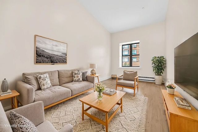 $4,299 | 214 Atlantic Avenue, Unit 1 | Cobble Hill