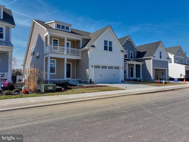 $779,990 | 33743 Catching Cove