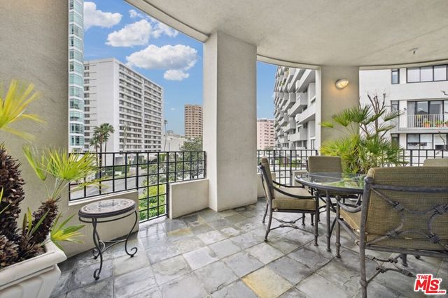 $12,500 | 10351 Wilshire Boulevard, Unit 303 | Westwood