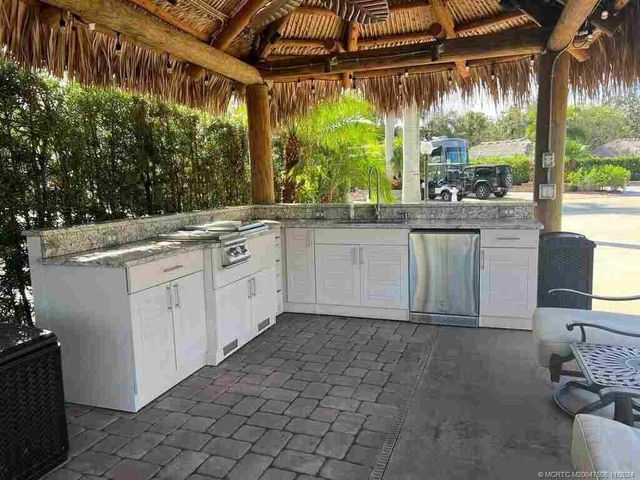 $285,000 | 272 Northwest Hazard Way | St. Lucie West