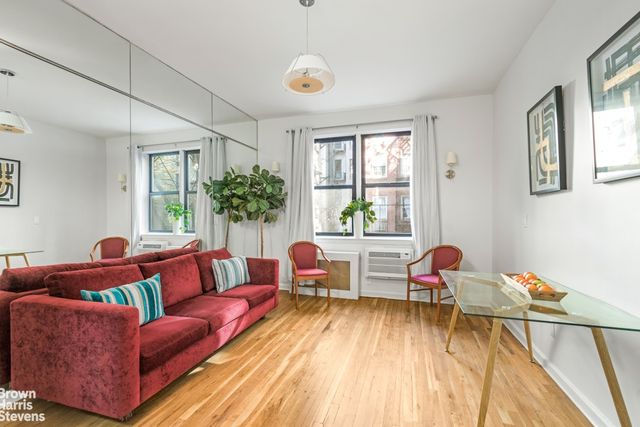 $420,000 | 405 East 82nd Street, Unit 2H | Upper East Side