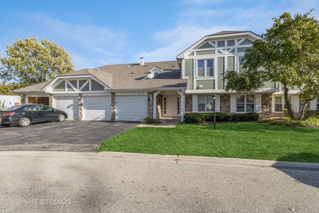 $282,900 | 271 Southwick Court | Vernon Hills