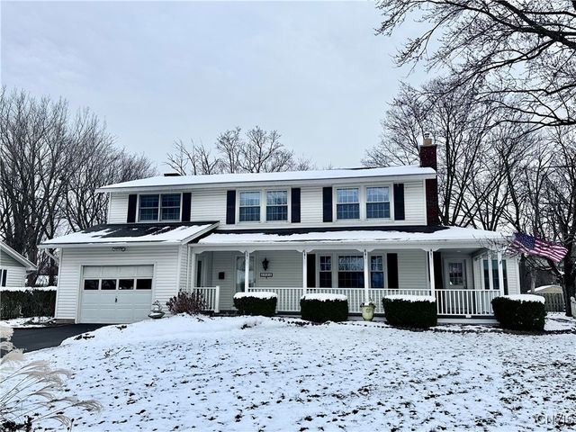 $380,000 | 4923 Driftwood Drive | North Syracuse