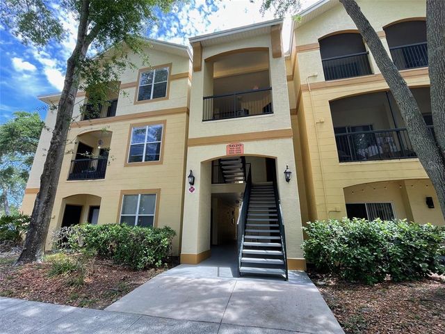 $1,350 | 5620 Pinnacle Heights Circle, Unit 207 | Carrollwood