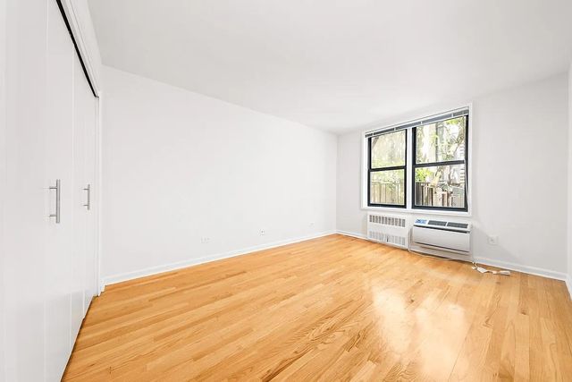 $3,450 | 151 West 16th Street, Unit 5F | Chelsea