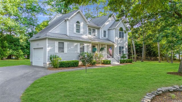 $1,299,999 | 455 Beebe Drive | Cutchogue