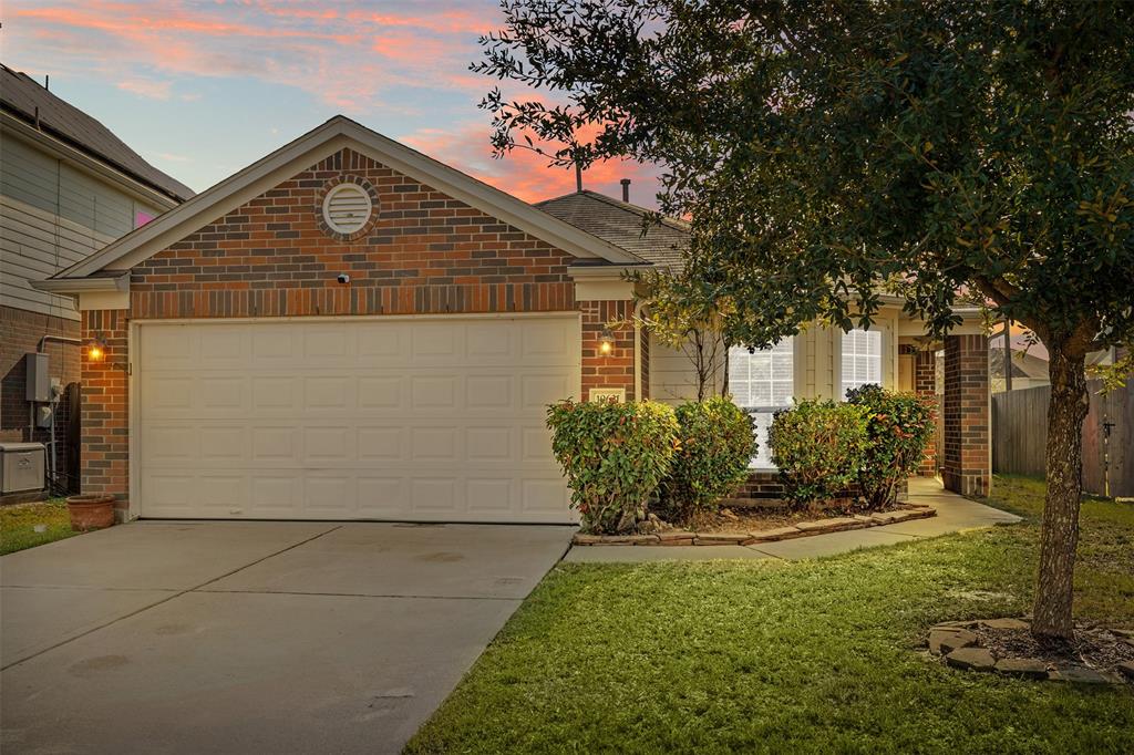 Nestled in The Villages of Cypress Lakes, you'll find this lovely single-story home`