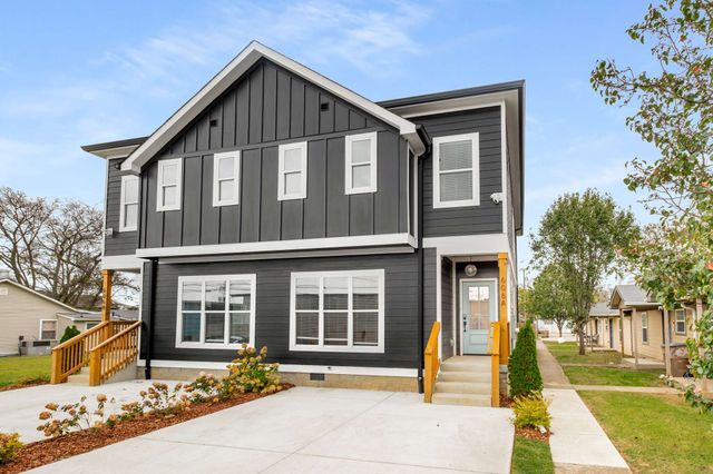 $700,000 | 606 A 41st Avenue North | Preston Taylor