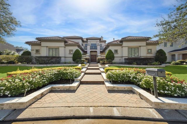 $2,300,000 | 11627 Versailles Lakes Lane | Royal Oaks Country Club