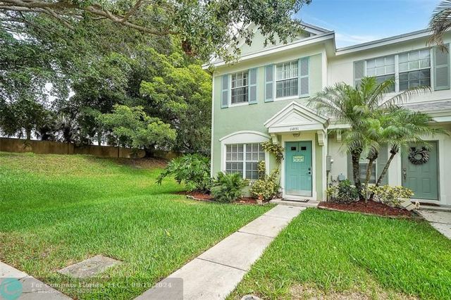 $369,999 | 11051 Tarpon Bay Court, Unit 11051 | Westwood