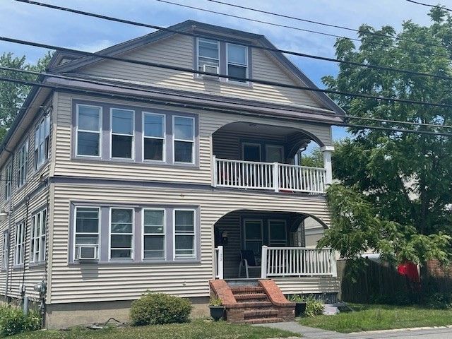 $2,950 | 152 Plymouth Street, Unit 1 | Bridgewater Center